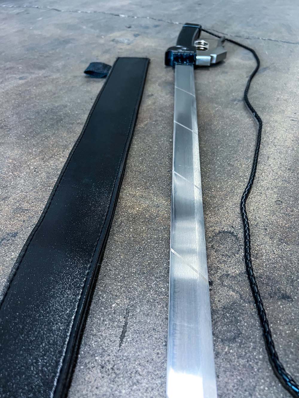 AOT Sword (METAL) - Image 10