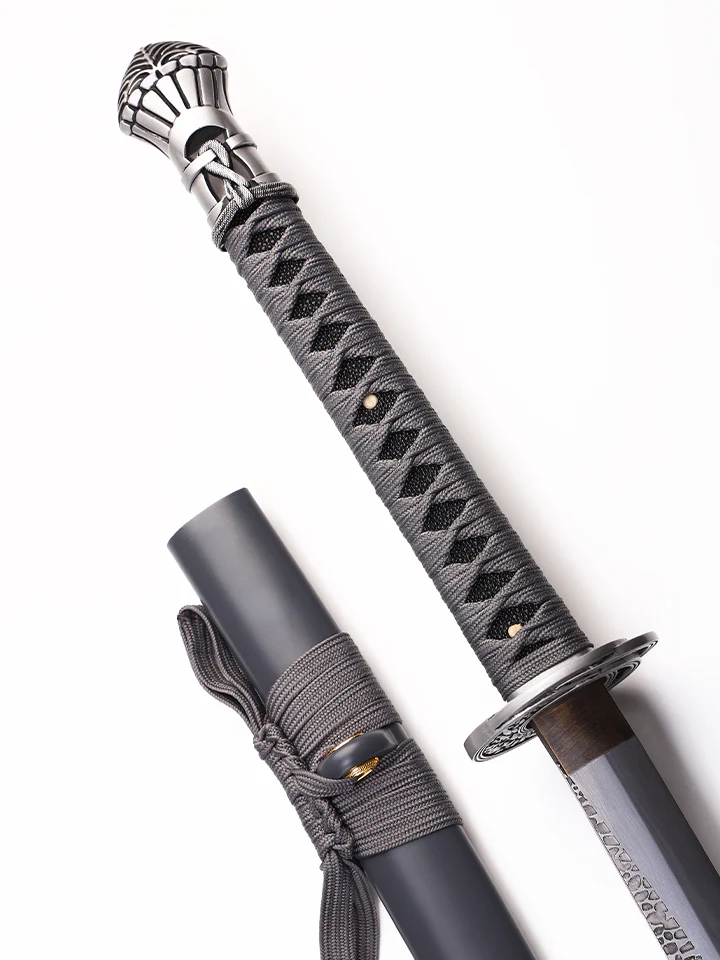 Battle-Ready Moonveil Katana (SHARP) - Image 11