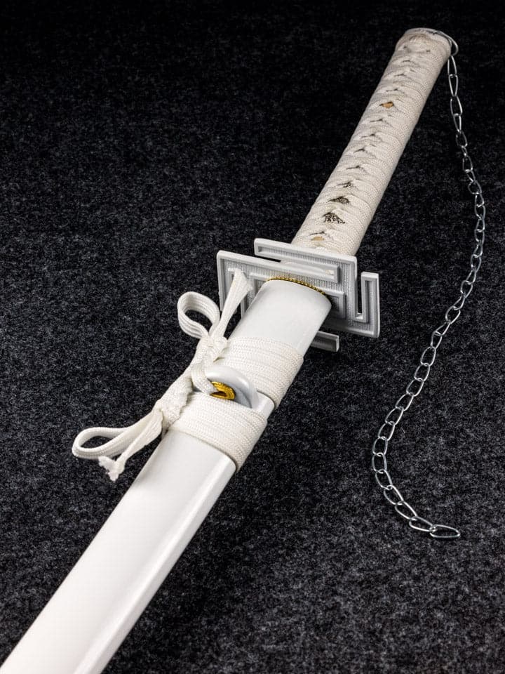 Battle-Ready White Ichigo Kurosaki Bankai Katana (SHARP) - Image 3