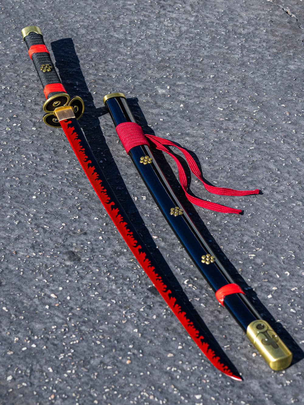 Battle-Ready Zoro's Black Enma Katana (SHARP) - Image 7