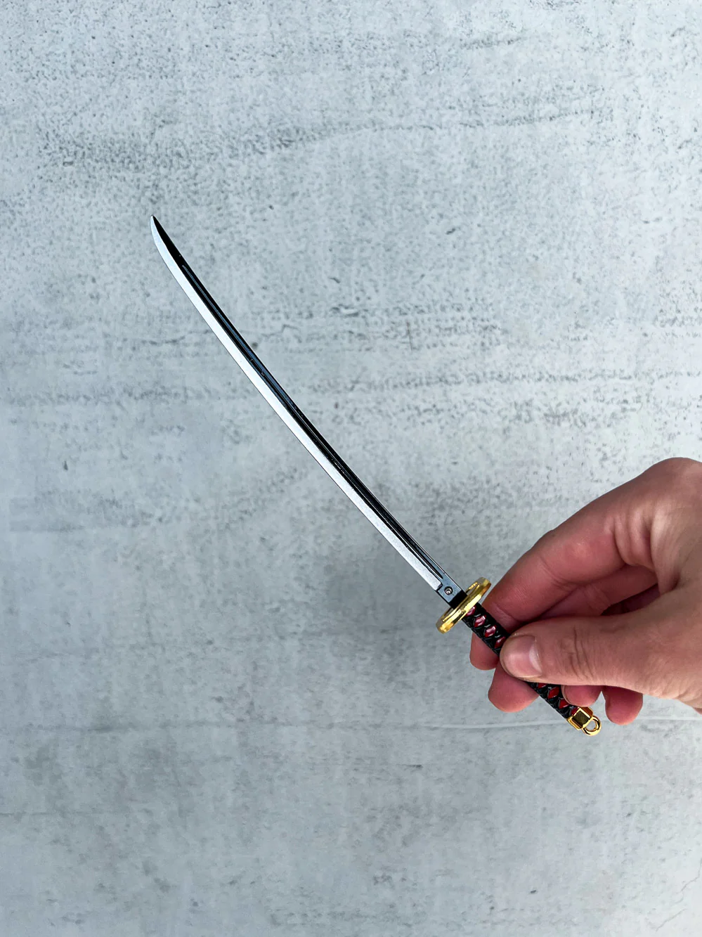 Tanjiro Mini Katana & Genya Keychain + Stand + FREE Samurai Pen - Image 13