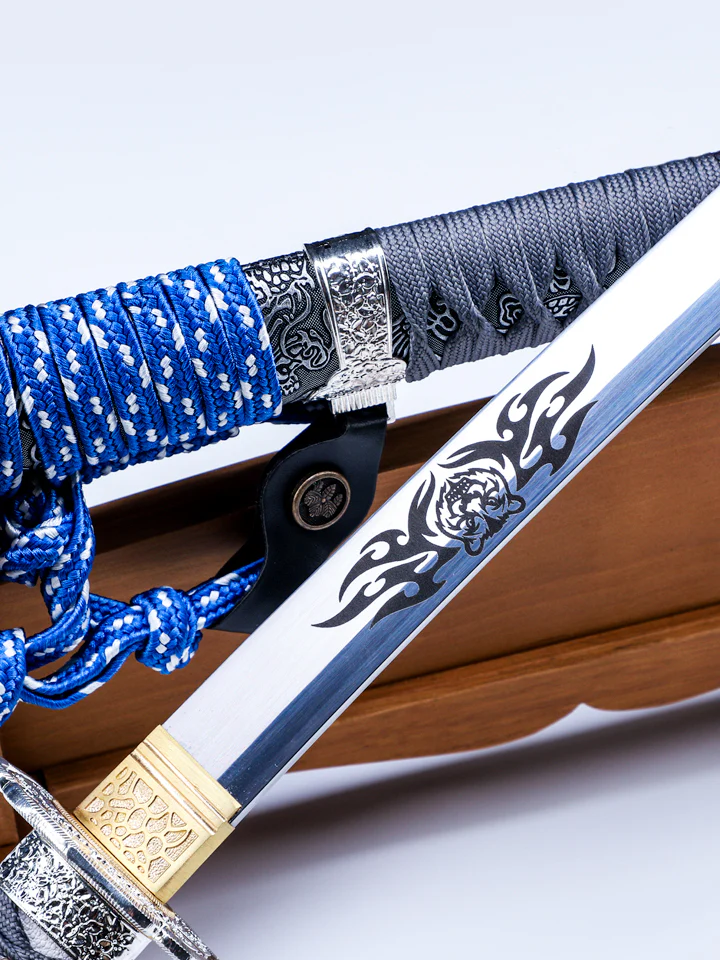 DragonClaw Sword - Image 3