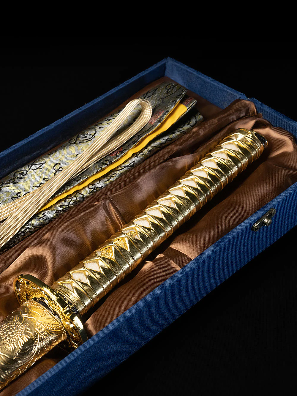 Gold Dragon Katana (1060 Carbon Steel) - Image 9