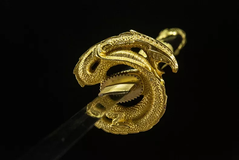Golden Snake Katana - Prestige Series - Image 15