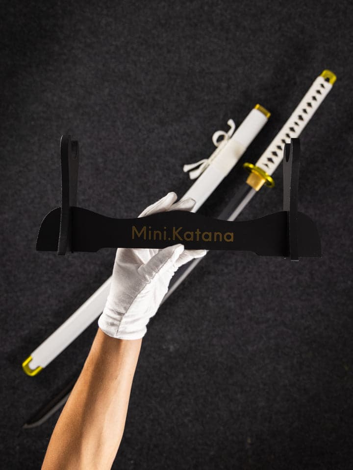 Battle-Ready Zoro's Wado Ichimonji Katana (SHARP) - Image 10