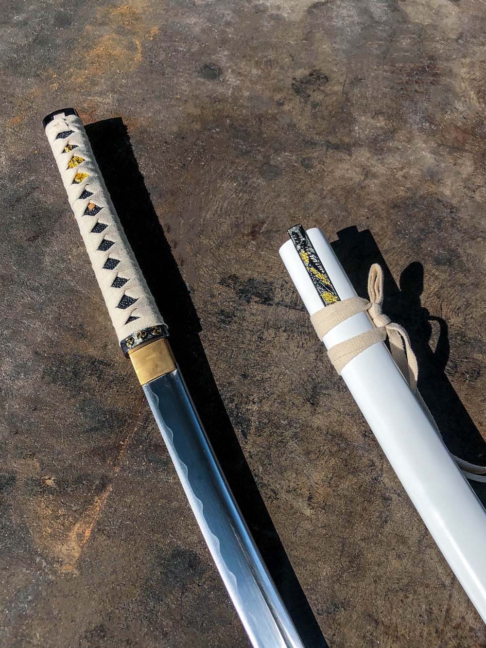 Hidden Dagger Katana (1060 Carbon Steel) - Image 6