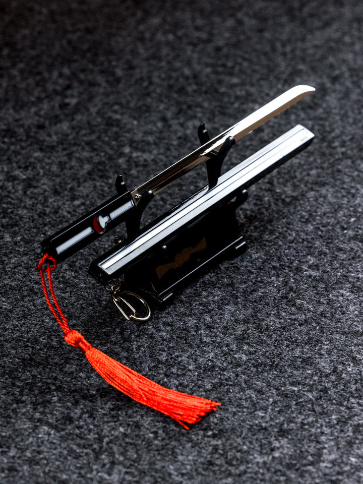Sasuke Grass Cutter Keychain + Stand - Image 8