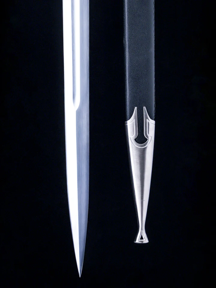 Lord of the Rings Anduril (65 Manganese Steel) - Image 3