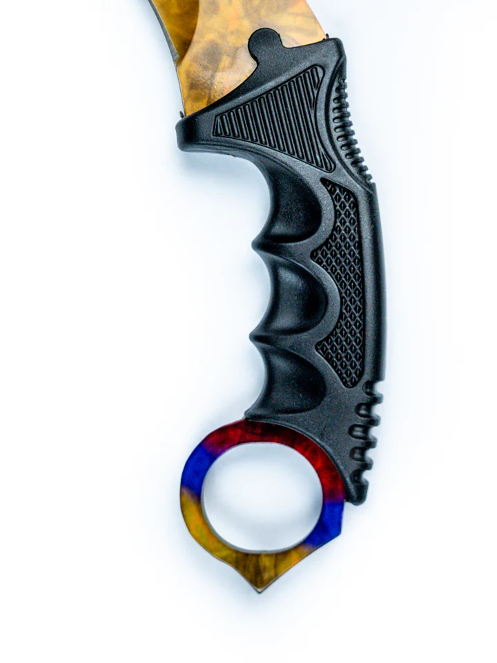 Marble Fade Karambit Knife - Image 3