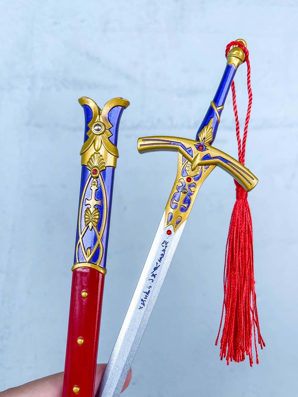 Saber Keychain + Stand - Image 3
