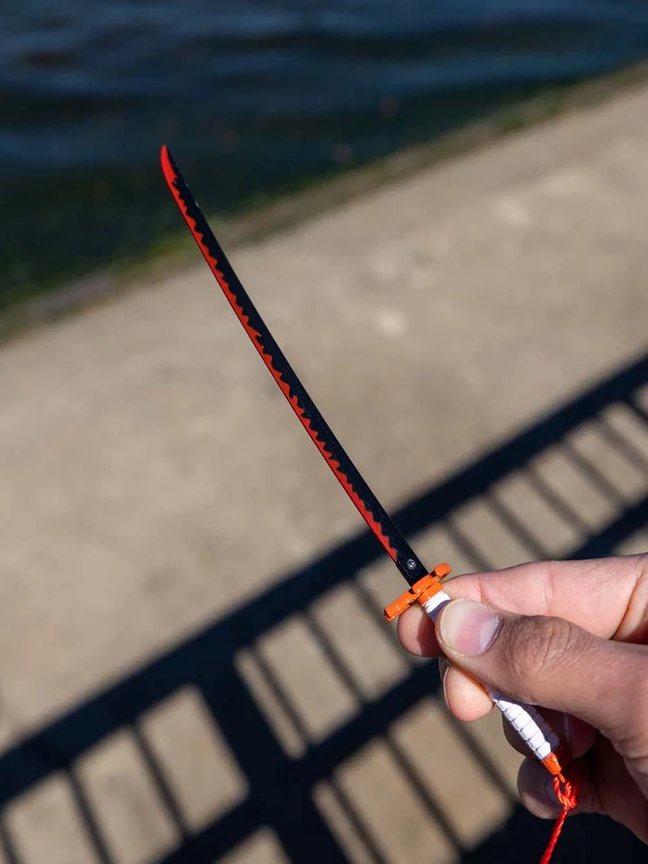 Rengoku Keychain + Stand - Image 5