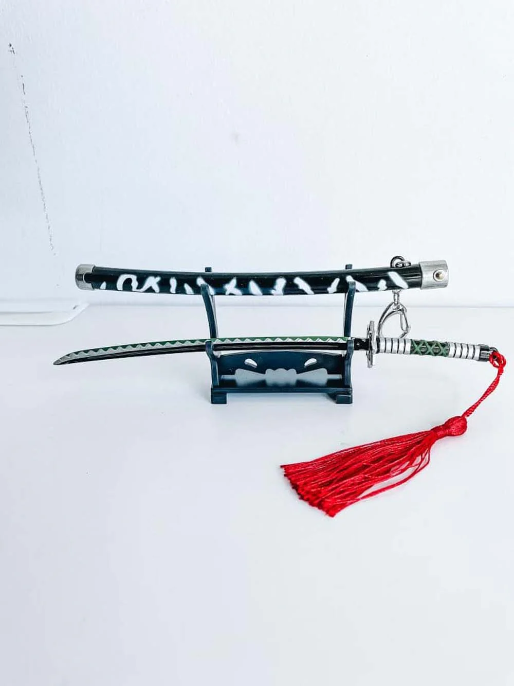 Sanemi Keychain + Stand - Image 3