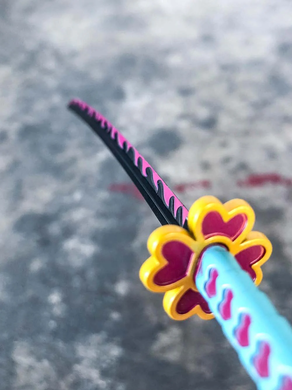 Mitsuri's Keychain + Stand - Image 3