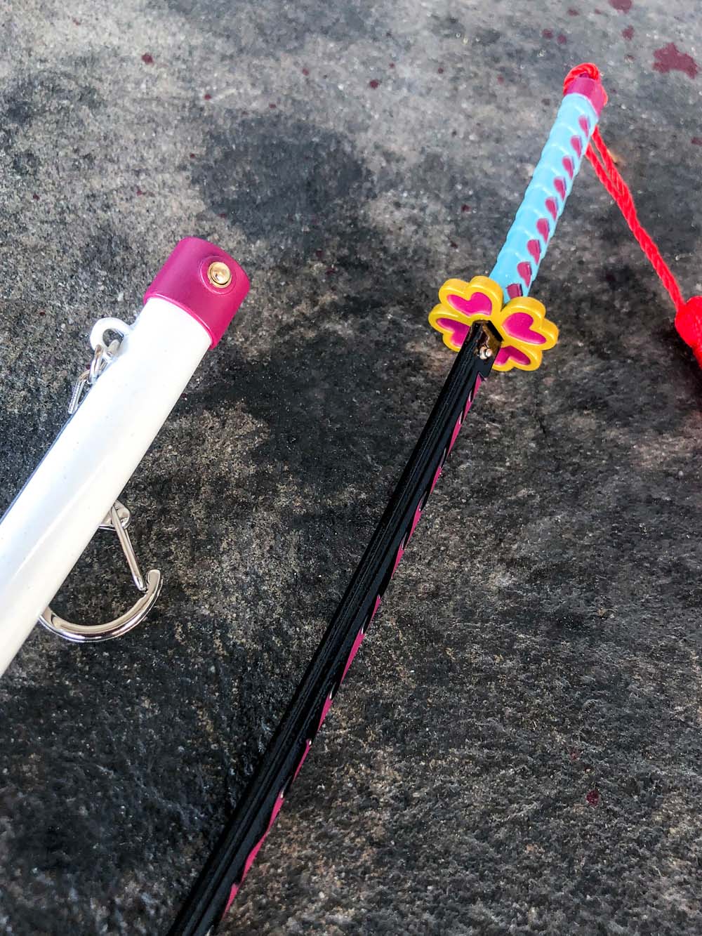 Mitsuri's Keychain + Stand - Image 7