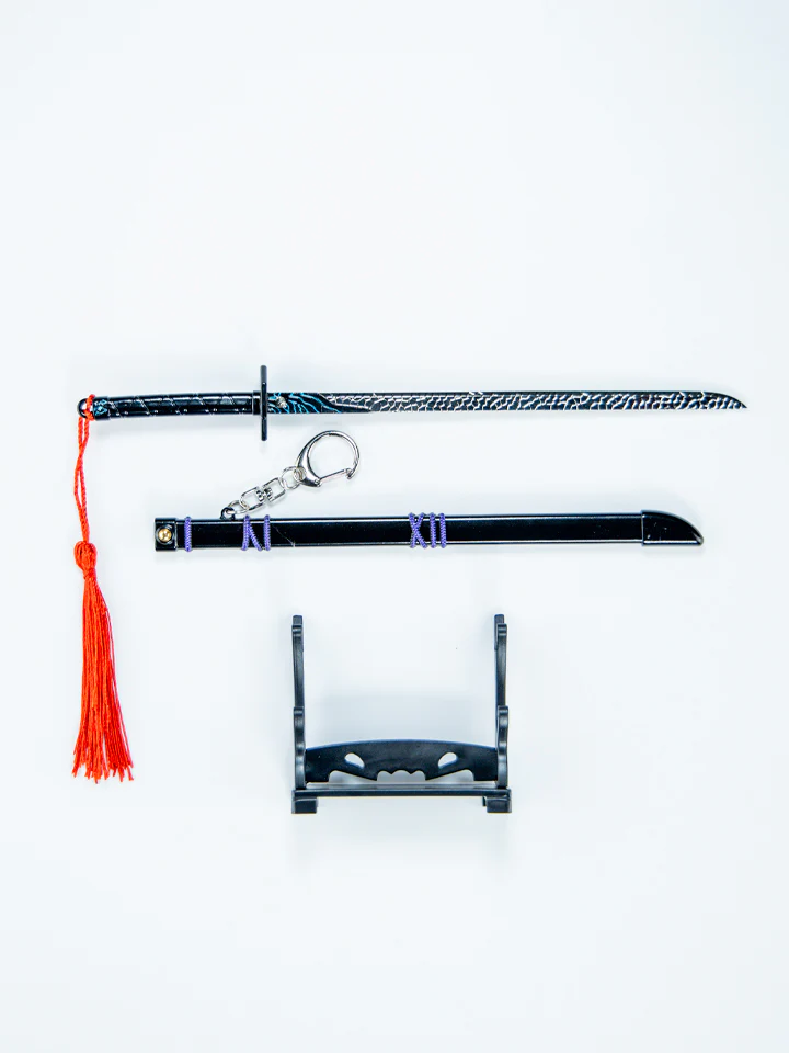 Thousand Demon Daggers Keychain + Stand - Image 6