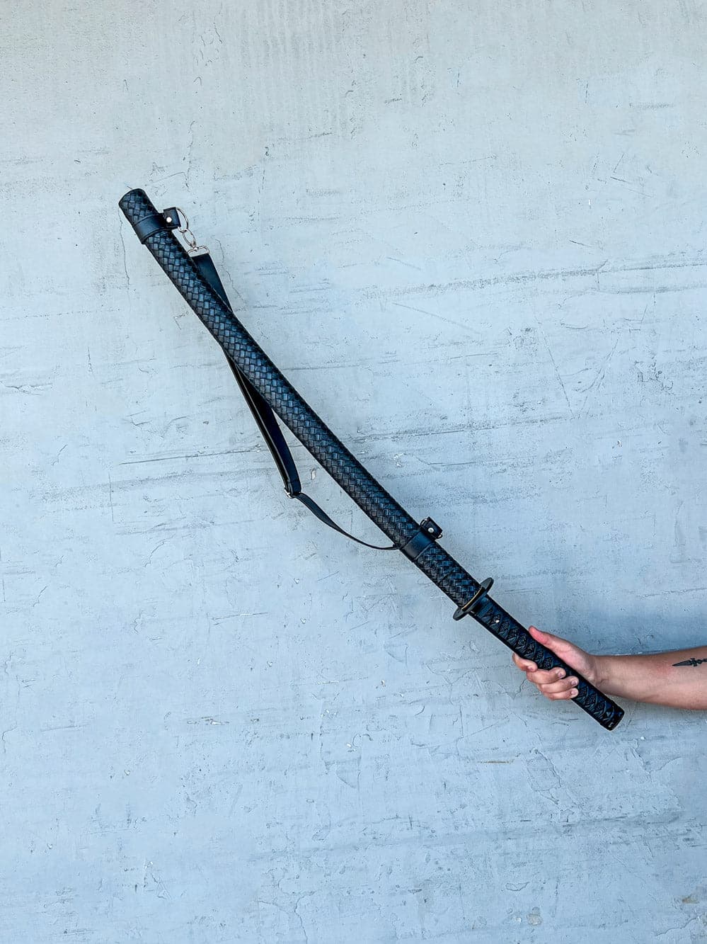 Obsidian Katana (1060 Carbon Steel) - Image 4