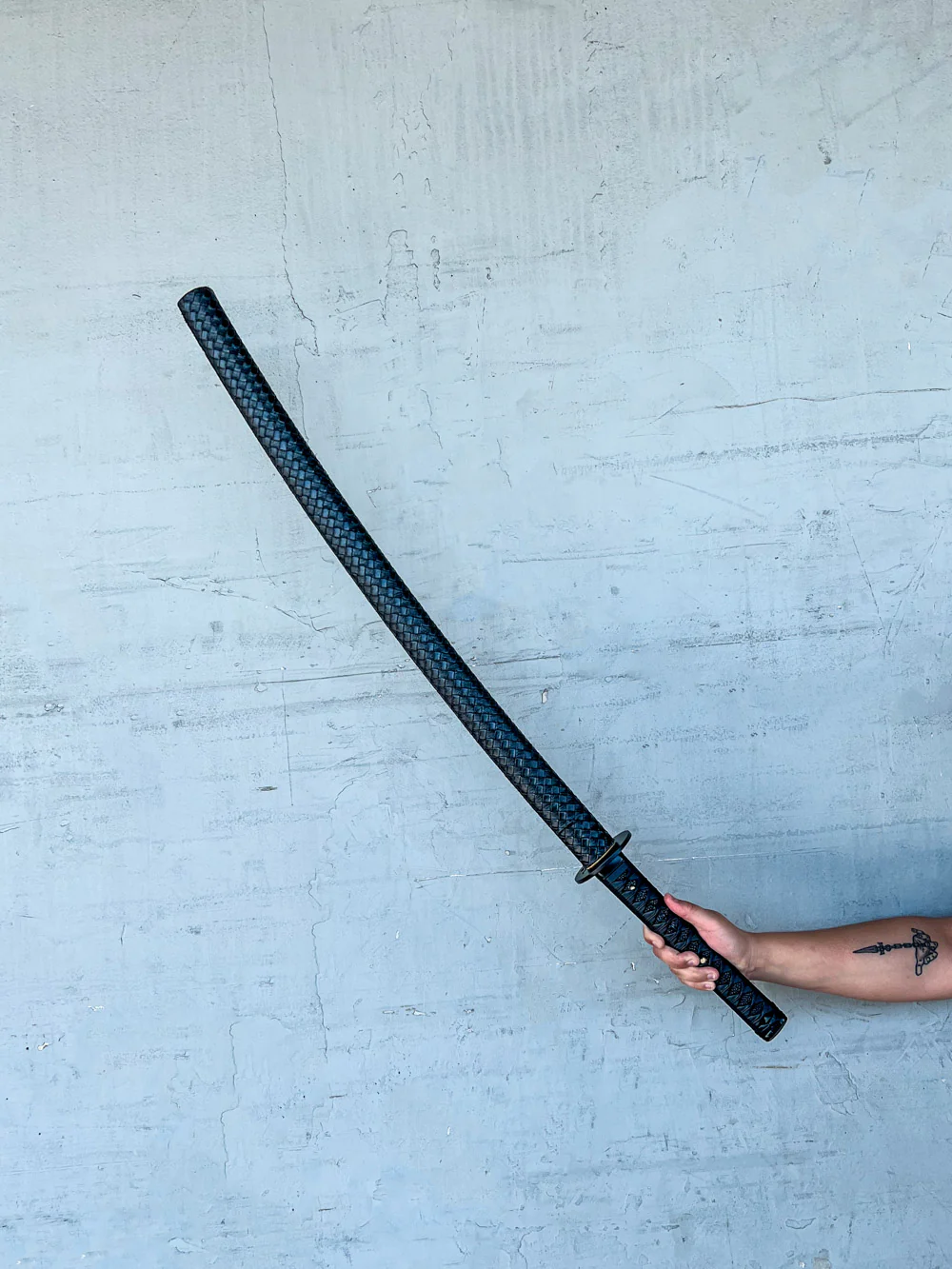 Obsidian Katana (1060 Carbon Steel) - Image 6