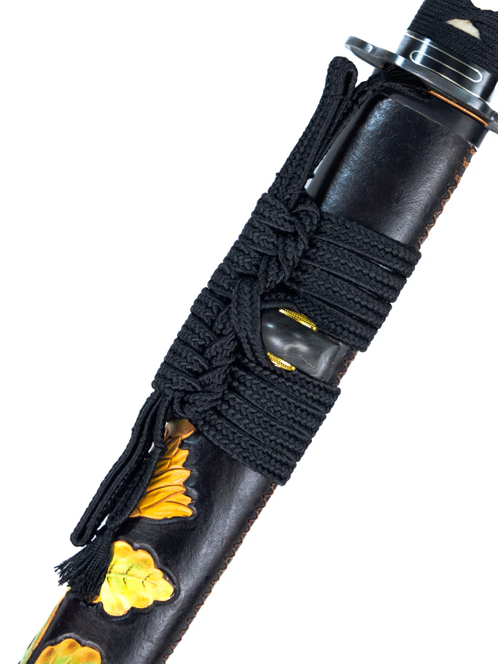 T8 Series Gilded Petals Katana - Image 10