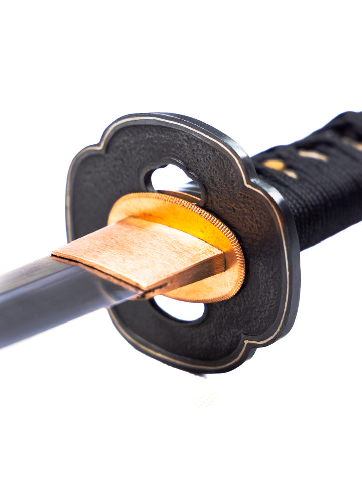 T8 Series Gilded Petals Katana - Image 5