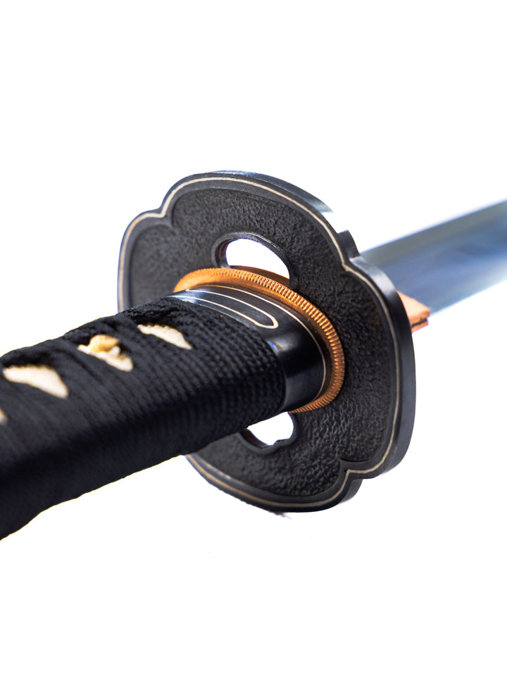 T8 Series Gilded Petals Katana - Image 6