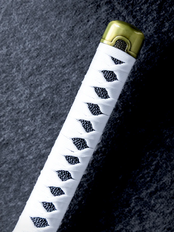 Zoro's Wado Ichimonji LED Sword - Image 6