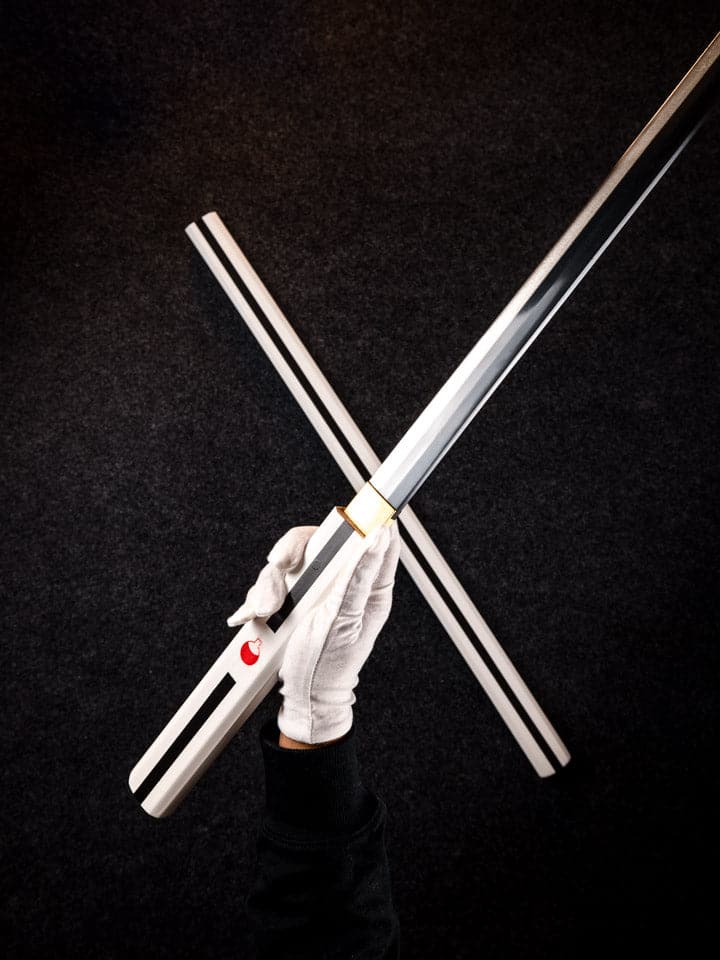Battle-Ready Sasuke's White Grass Cutter Sword (SHARP) - Image 6